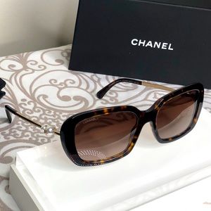 NEW Chanel Sunglasses CH 5427-H c.714/S5 Tortoise/Gold w/ Pearl